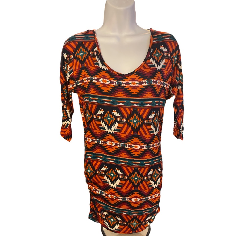Gorgeous Rue21 Aztec Style Blouse - Picture 5 of 7